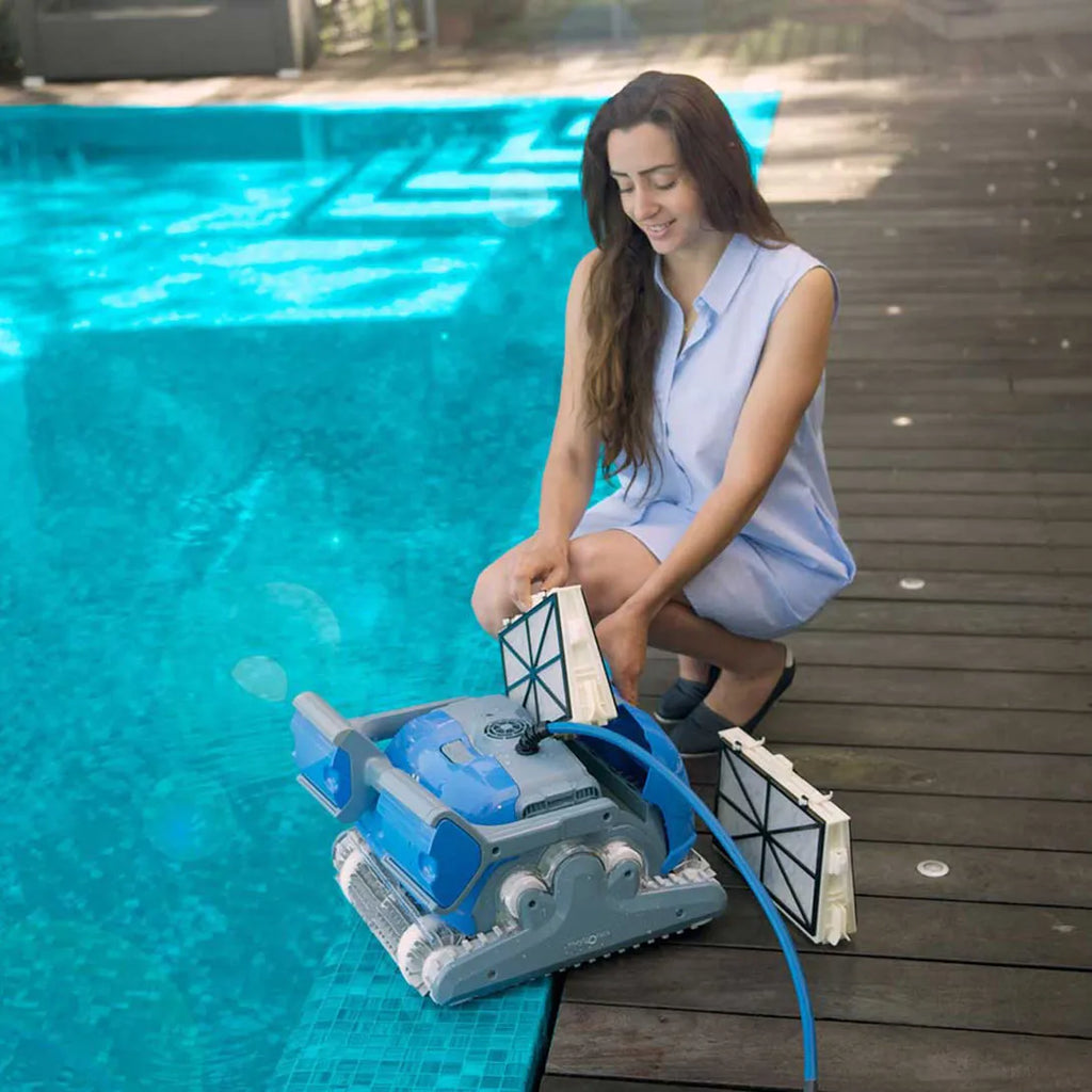 Dolphin M400 Robotic Pool Cleaner Without Caddy